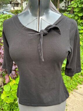 Mandie Bee by Heart of Haute Black Top Size XL